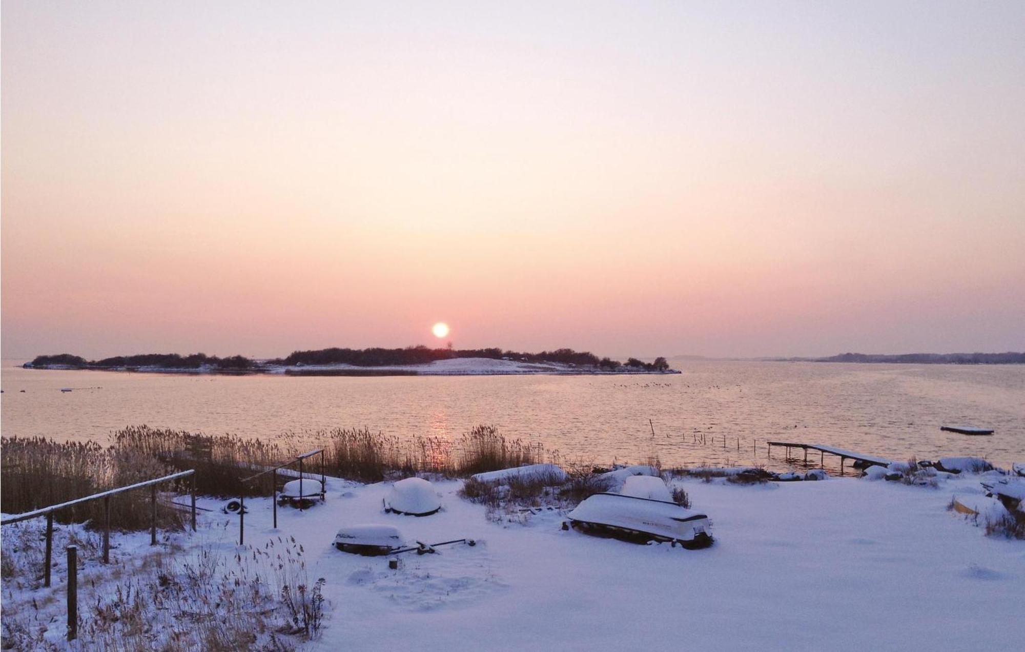 Awesome Home In Soelvesborg With House Sea View المظهر الخارجي الصورة